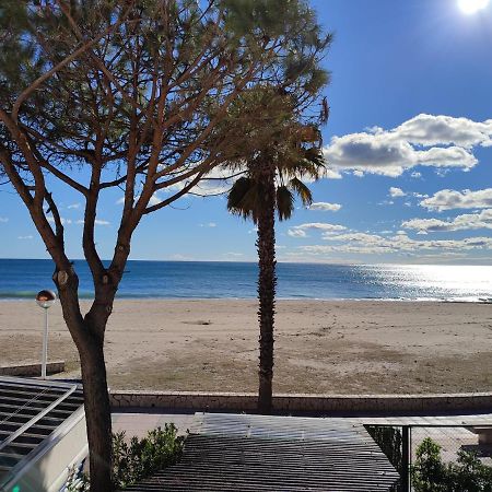 Apartamentos Colibri 캠브릴스 외부 사진