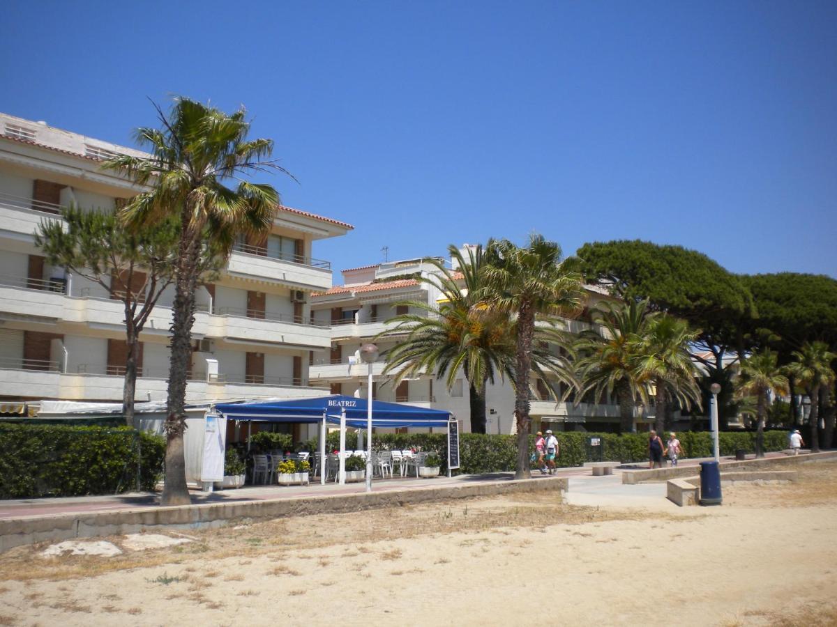 Apartamentos Colibri 캠브릴스 외부 사진