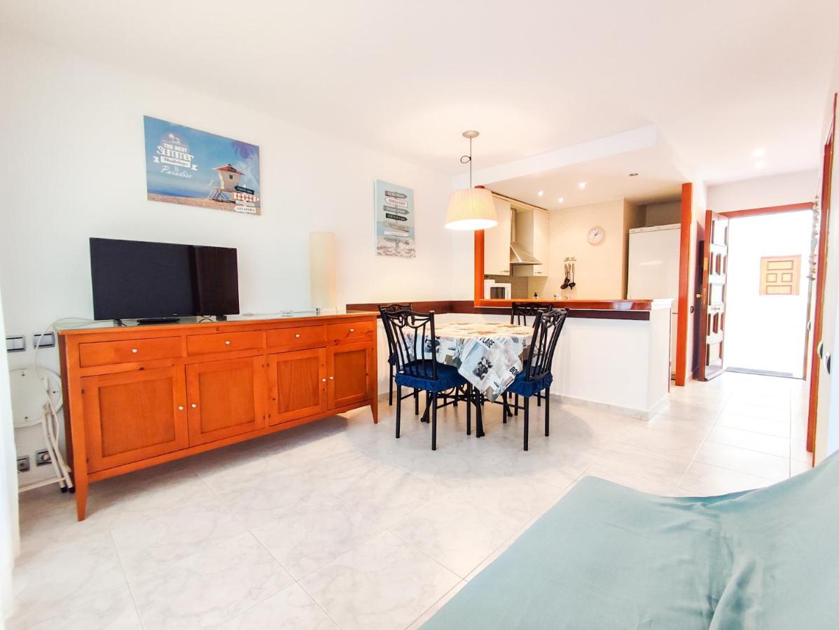 Apartamentos Colibri 캠브릴스 외부 사진