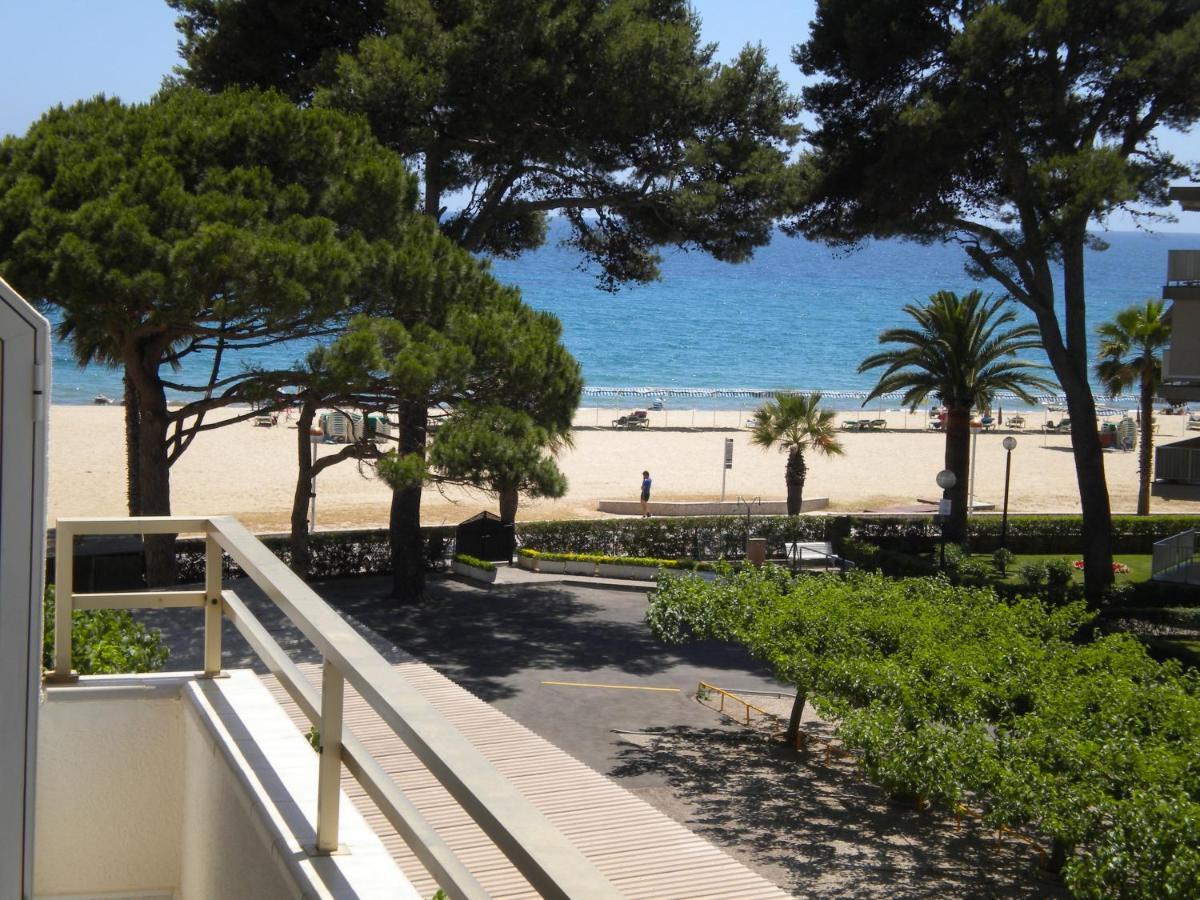 Apartamentos Colibri 캠브릴스 외부 사진